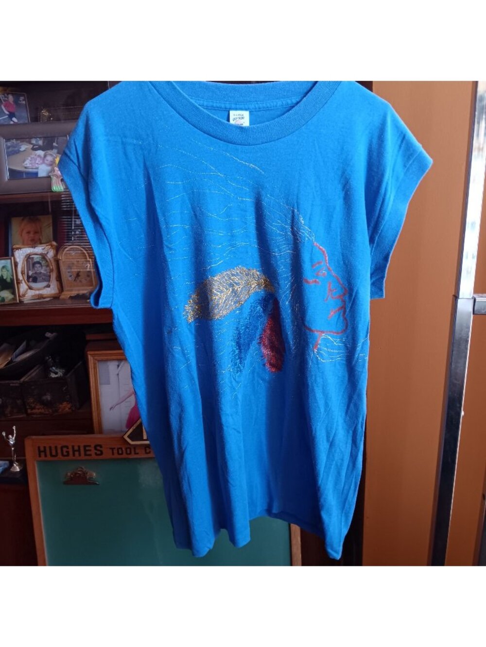 Vintage XL Single Stitch Blue Painted Buttery Thin 1990's Big Chief Glitter USA
